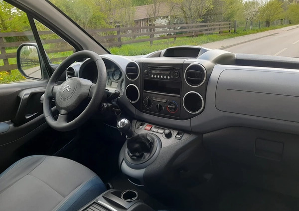 Citroen Berlingo cena 26900 przebieg: 255000, rok produkcji 2010 z Pakość małe 562